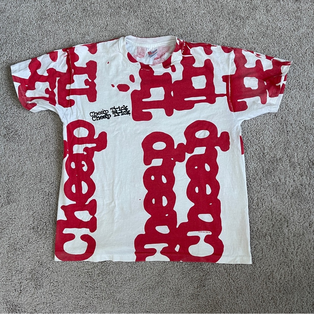 Vintage 1993 Cheap Trick AOP Band T-Shirt / XL